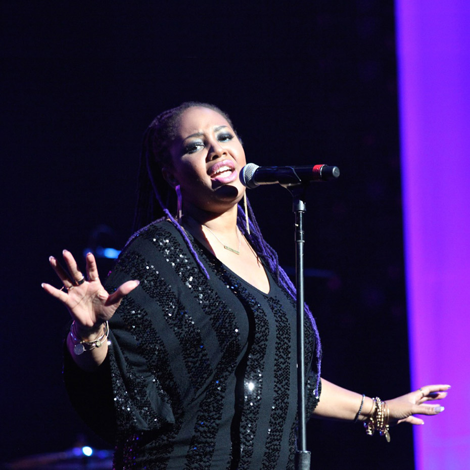 Lalah Hathaway